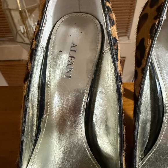 Alfani cheetah heels - Picture 4 of 14